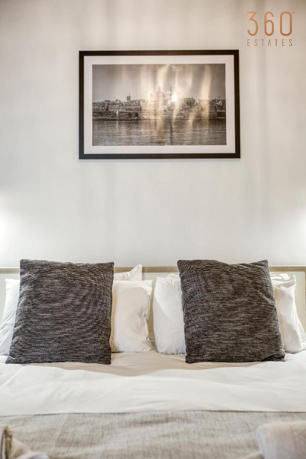 A Lovely 1Br Home With Balcony Just Off The Coast By 360 Estates Saint Julian's Exteriér fotografie