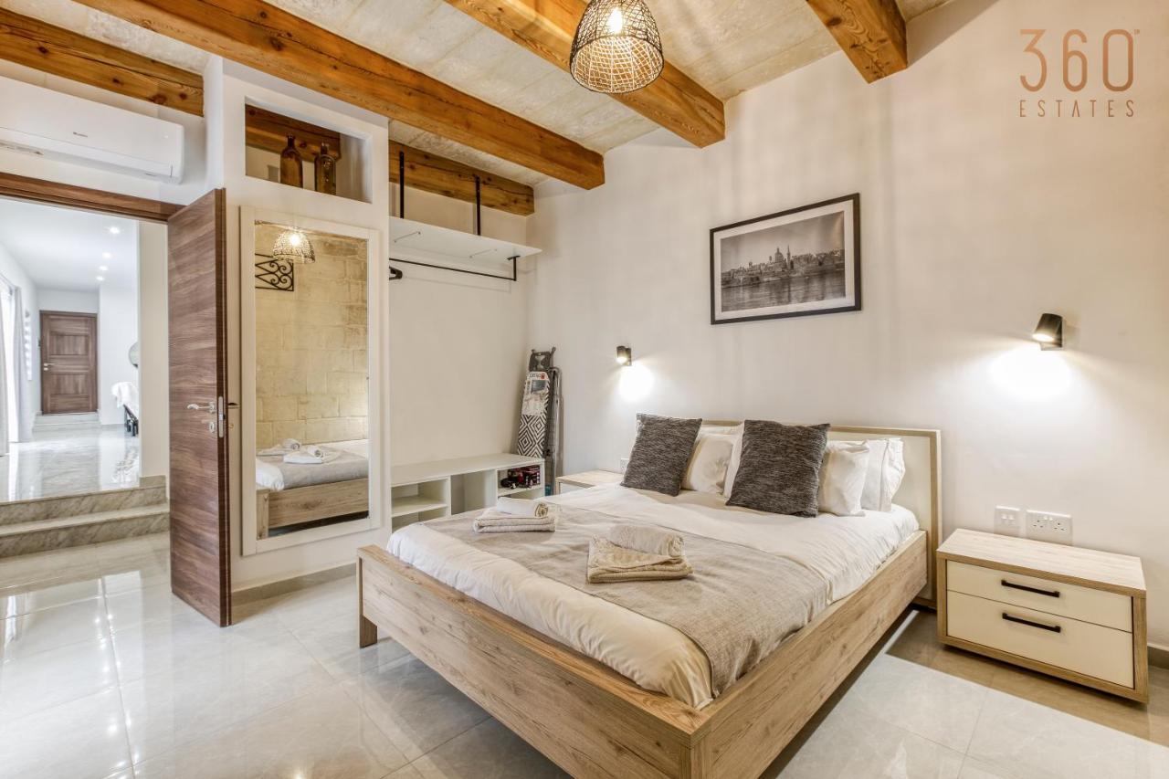 A Lovely 1Br Home With Balcony Just Off The Coast By 360 Estates Saint Julian's Exteriér fotografie
