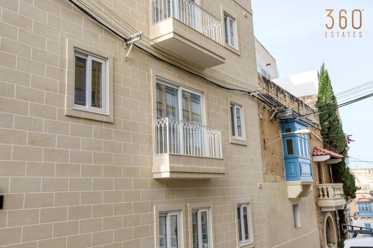 A Lovely 1Br Home With Balcony Just Off The Coast By 360 Estates Saint Julian's Exteriér fotografie